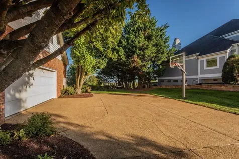 1880 College Avenue Harrisonburg VA 22802