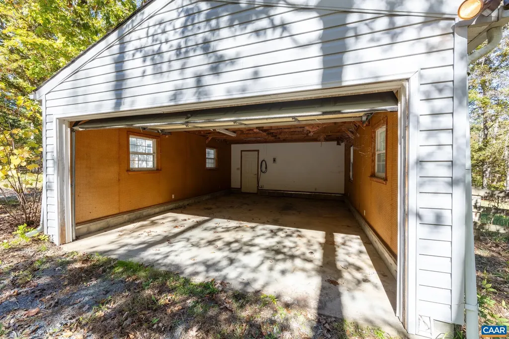 2325 Mountain Brook Drive Charlottesville VA 22902