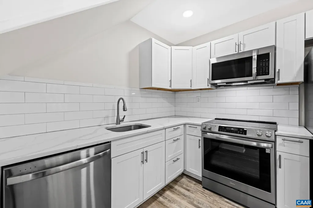 2325 Mountain Brook Drive Charlottesville VA 22902