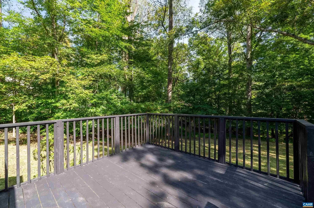 75 Lumber Lane Barboursville VA 22923