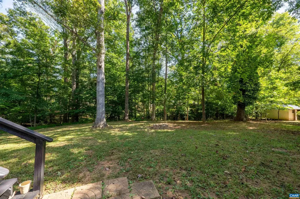 75 Lumber Lane Barboursville VA 22923