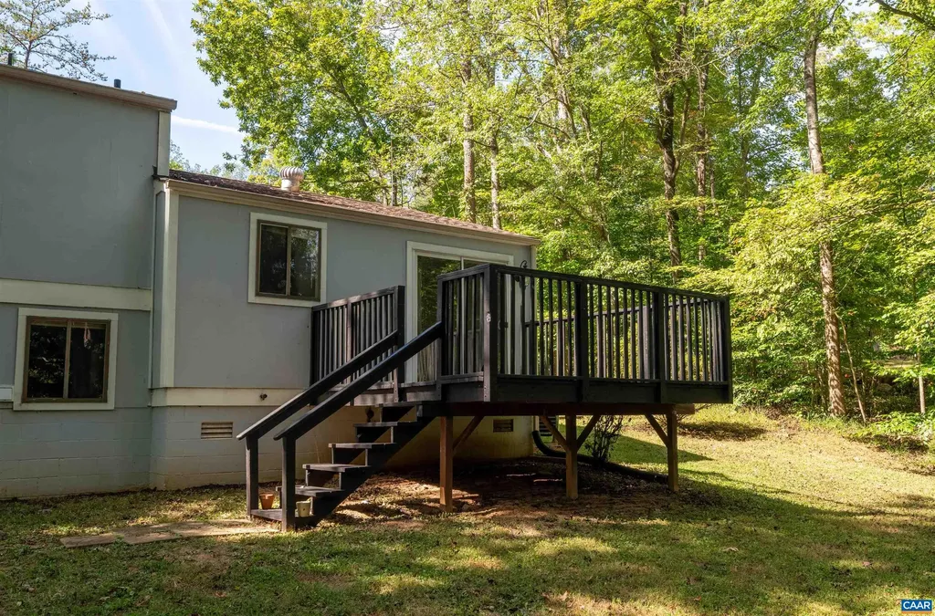 75 Lumber Lane Barboursville VA 22923