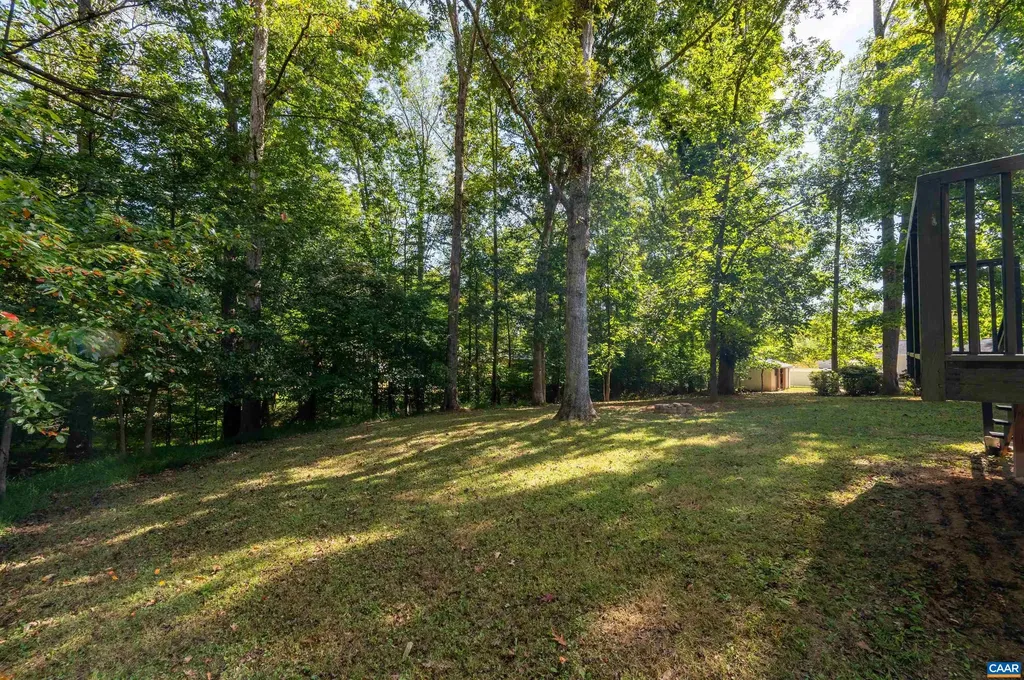 75 Lumber Lane Barboursville VA 22923