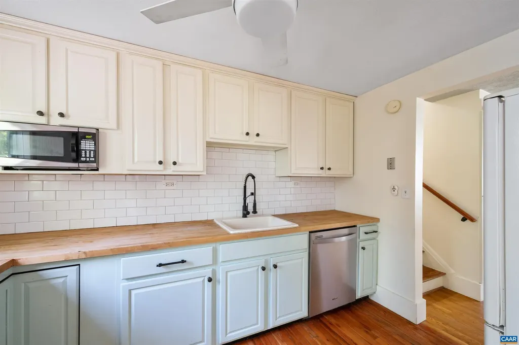 75 Lumber Lane Barboursville VA 22923