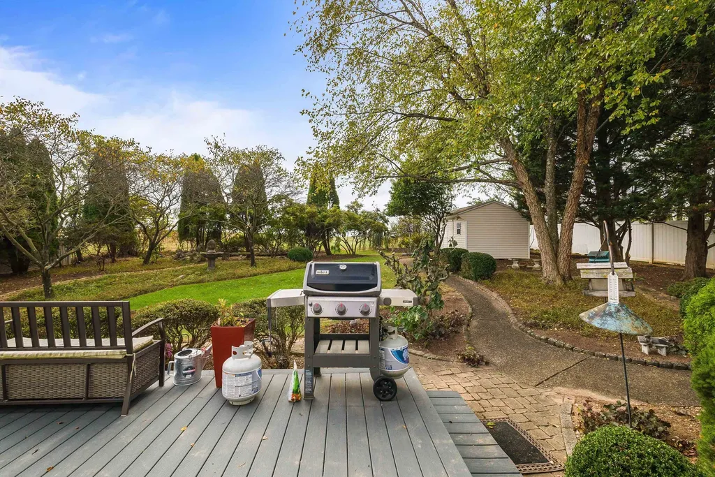 243 Northview Drive Dayton VA 22821