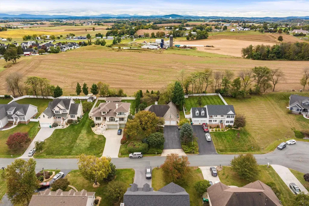 243 Northview Drive Dayton VA 22821