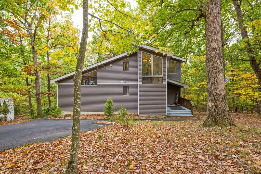 Mcgaheysville VA, 266 Elk Lane