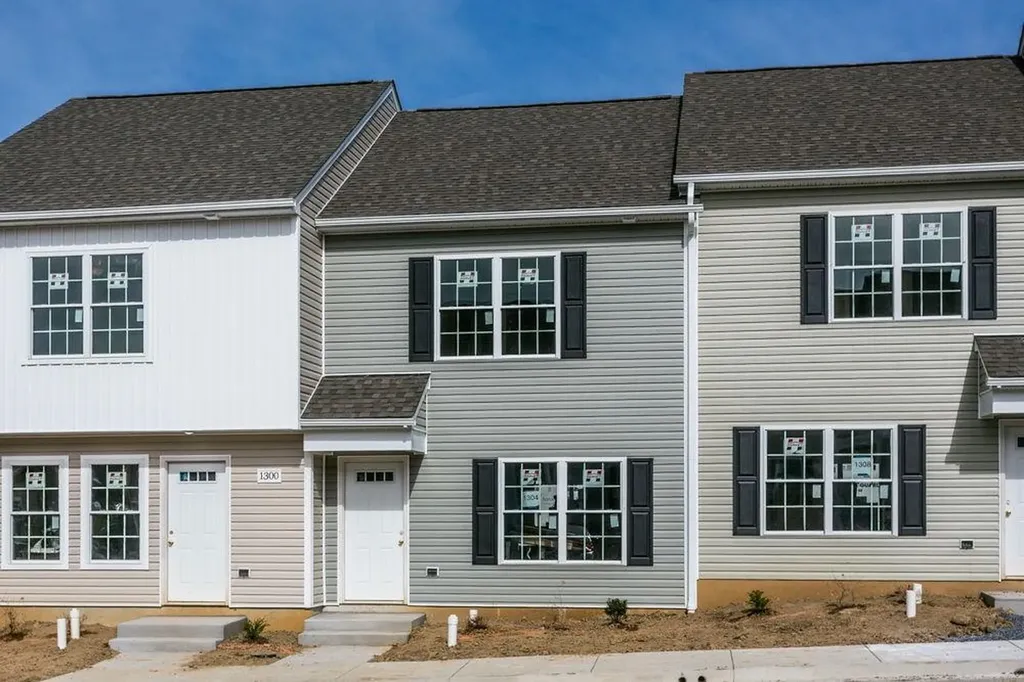 1304 Luke Lane Harrisonburg VA 22802