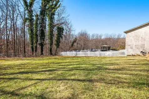 743 Comertown Road Shenandoah VA 22849