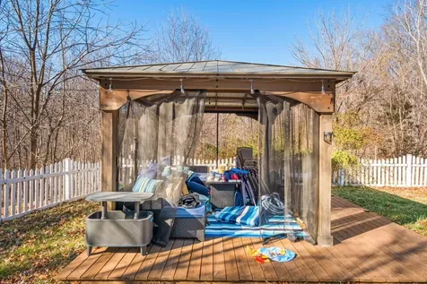 743 Comertown Road Shenandoah VA 22849