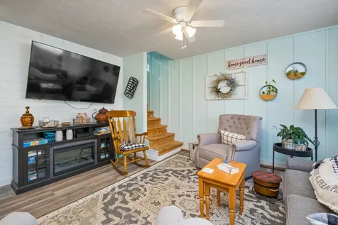 743 Comertown Road Shenandoah VA 22849