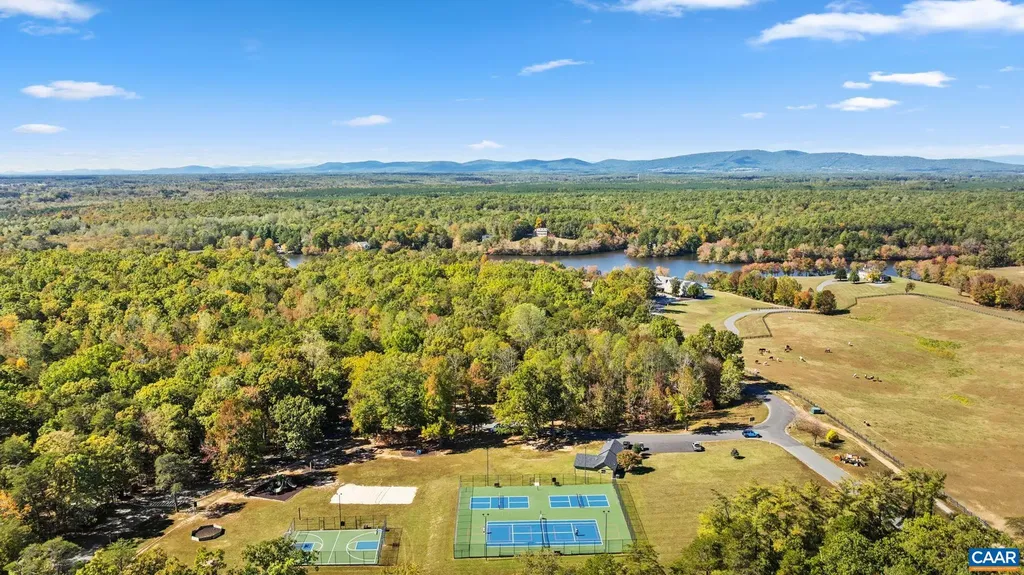 1764 Shenandoah Crossing Drive Gordonsville VA 22942