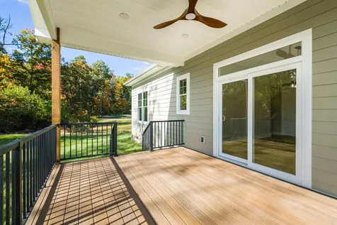 4935 Boxer Loop Mcgaheysville VA 22840