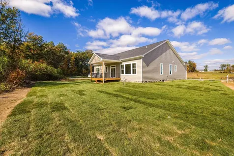 4935 Boxer Loop Mcgaheysville VA 22840