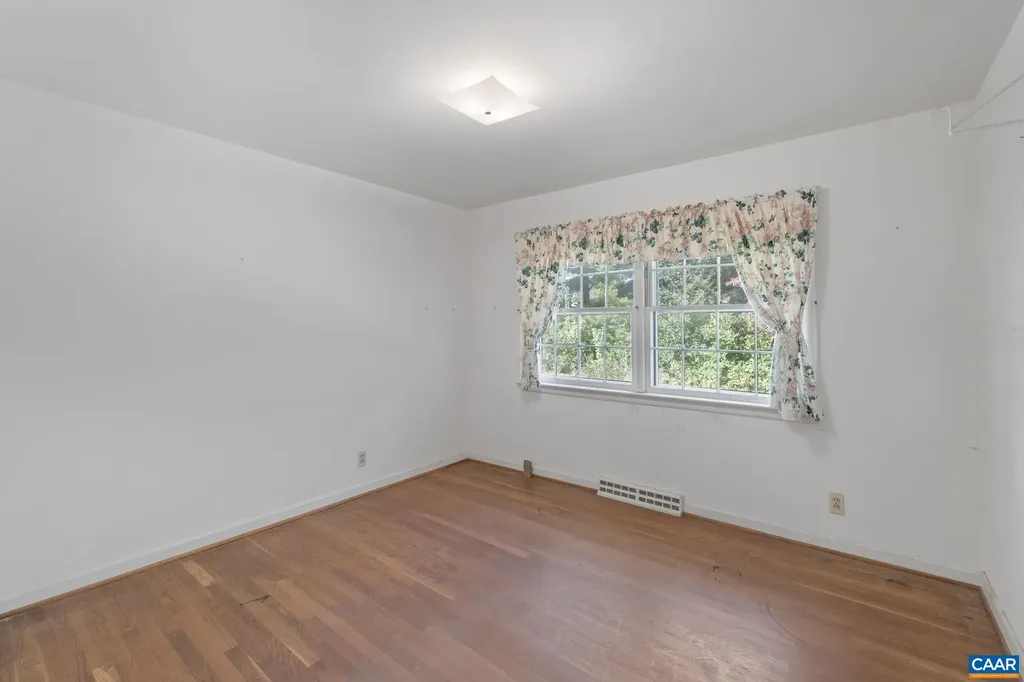 9281 Dick Woods Road Afton VA 22920