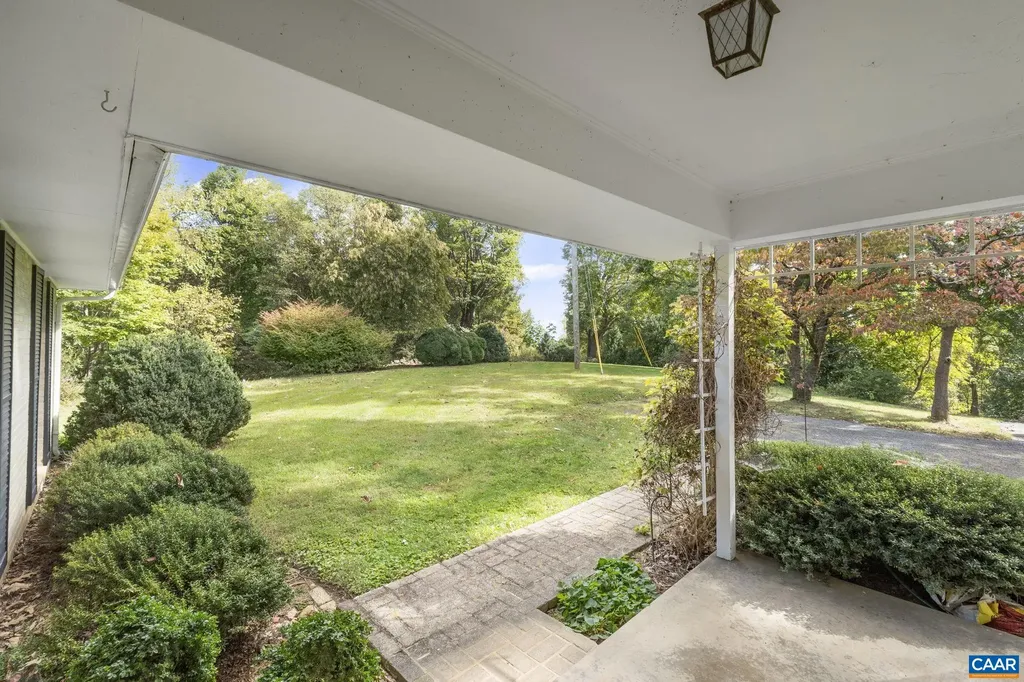 9281 Dick Woods Road Afton VA 22920