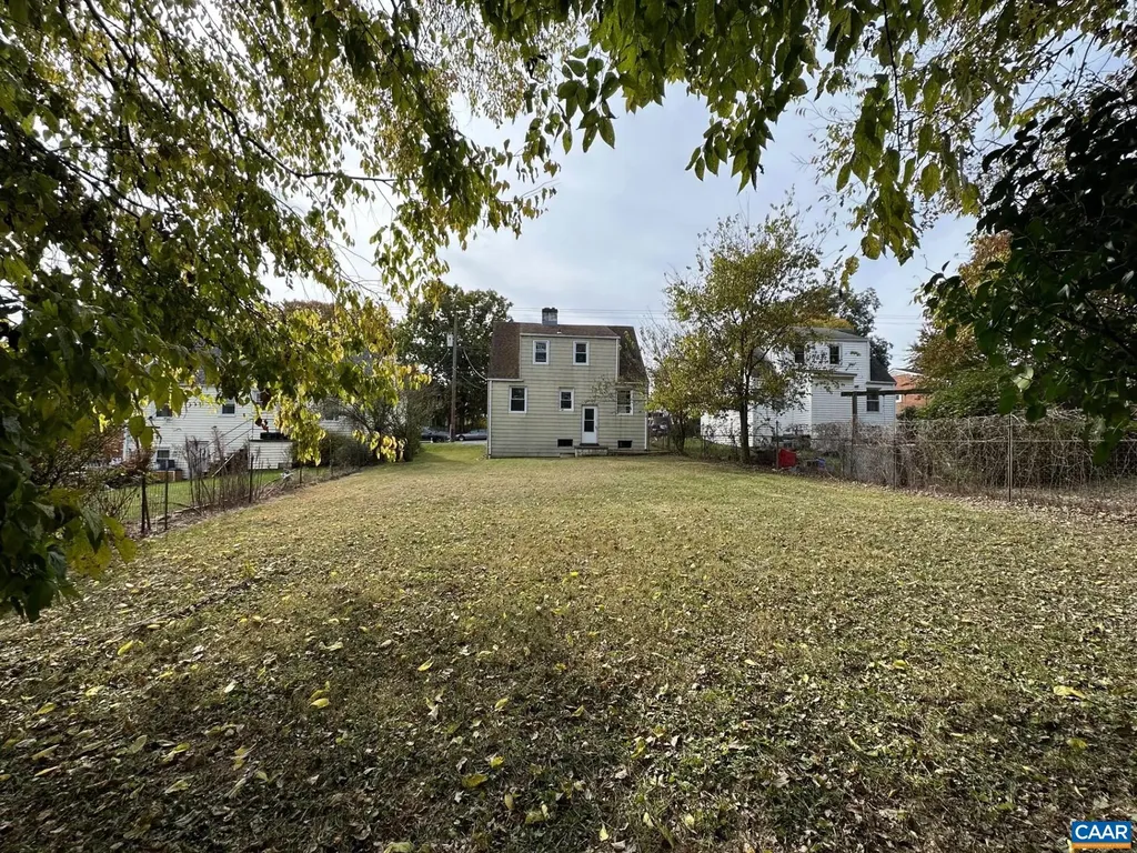 715 Elliott Avenue Charlottesville VA 22902