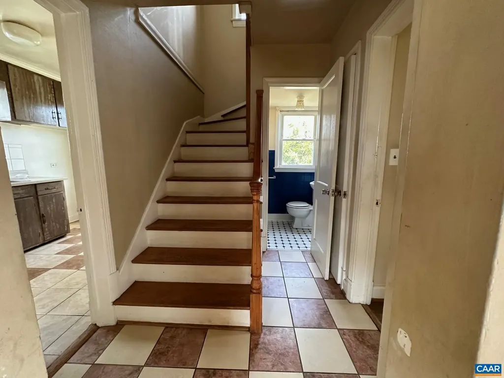 715 Elliott Avenue Charlottesville VA 22902