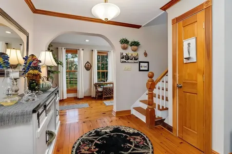 1086 Roman Road Mount Sidney VA 24467