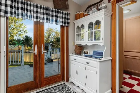 1086 Roman Road Mount Sidney VA 24467