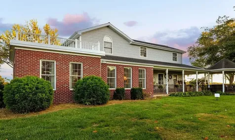 1086 Roman Road Mount Sidney VA 24467
