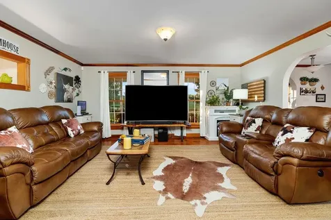 1086 Roman Road Mount Sidney VA 24467