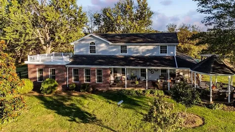 1086 Roman Road Mount Sidney VA 24467