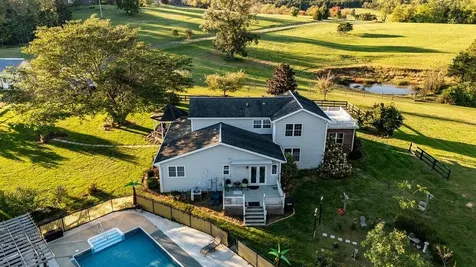 1086 Roman Road Mount Sidney VA 24467