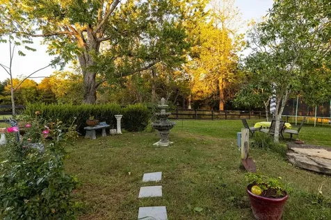 1086 Roman Road Mount Sidney VA 24467
