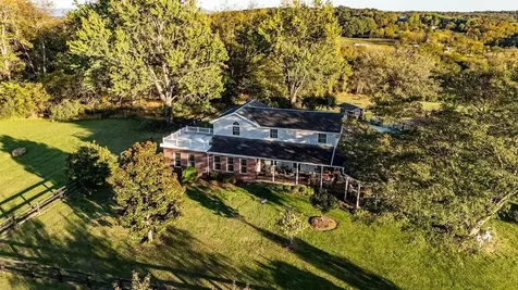 1086 Roman Road Mount Sidney VA 24467
