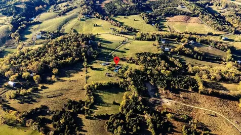 1086 Roman Road Mount Sidney VA 24467