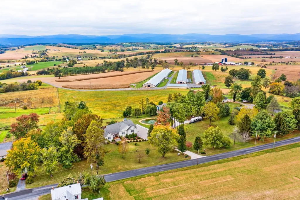 76 Centerville Road Bridgewater VA 22812