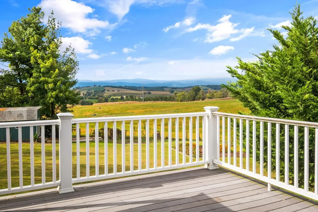 76 Centerville Road Bridgewater VA 22812