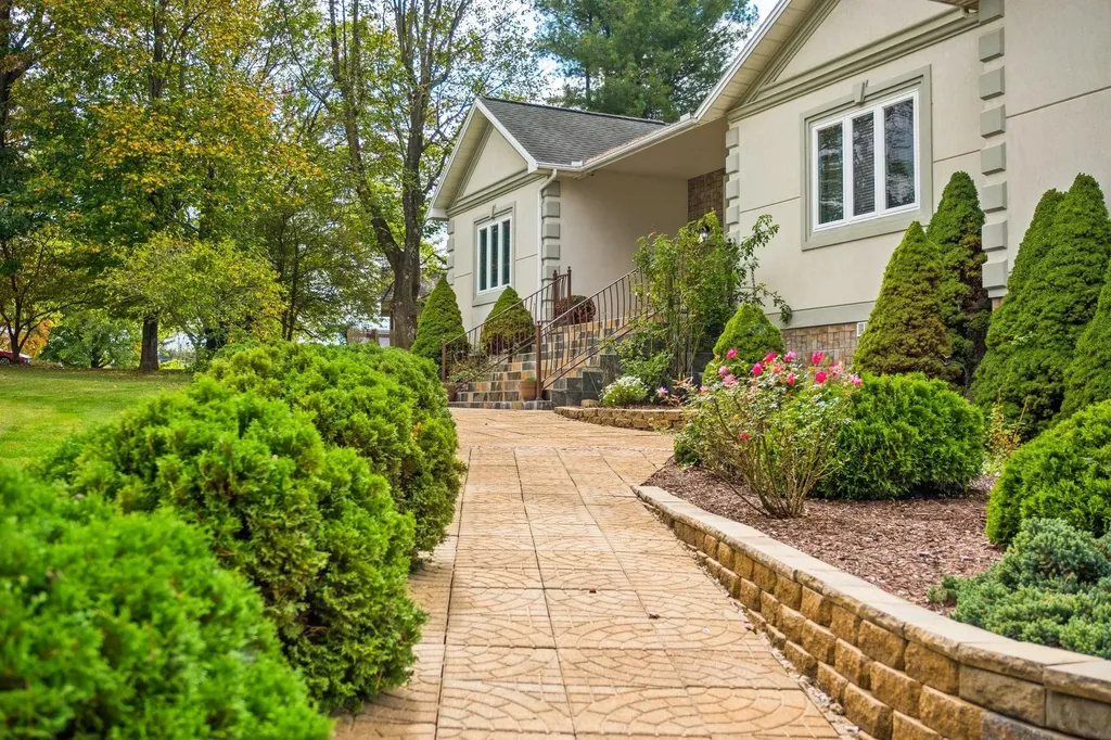 76 Centerville Road Bridgewater VA 22812