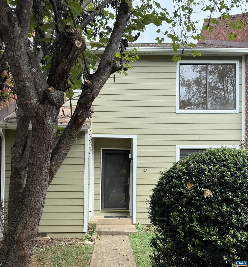 638 Crumpet Court Charlottesville VA 22901