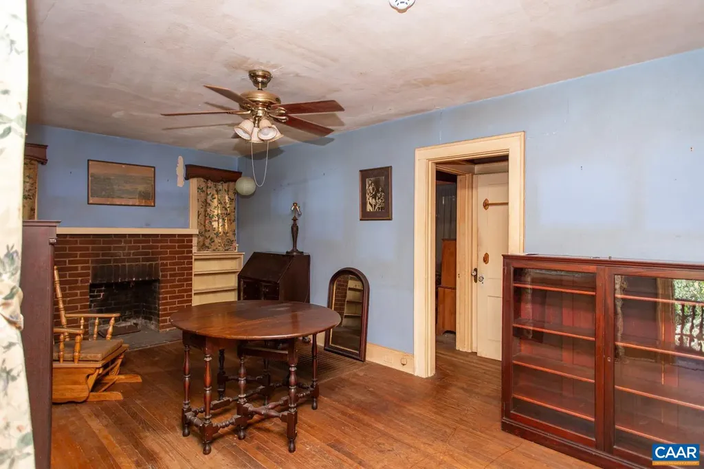 554 Valley Road Charlottesville VA 22903