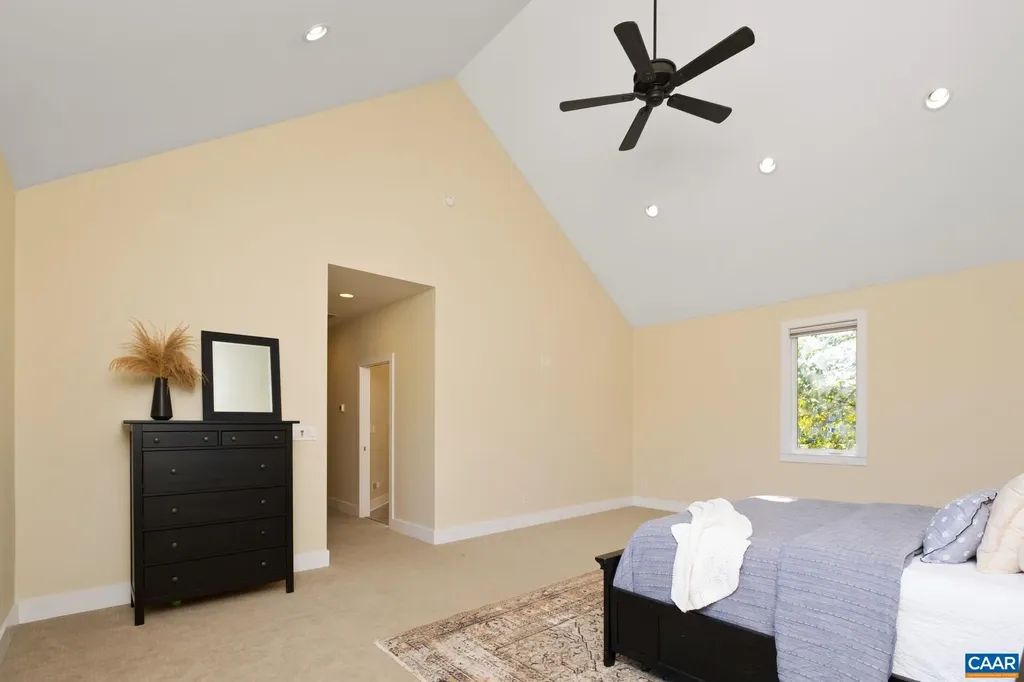 59 London Court Ruckersville VA 22968