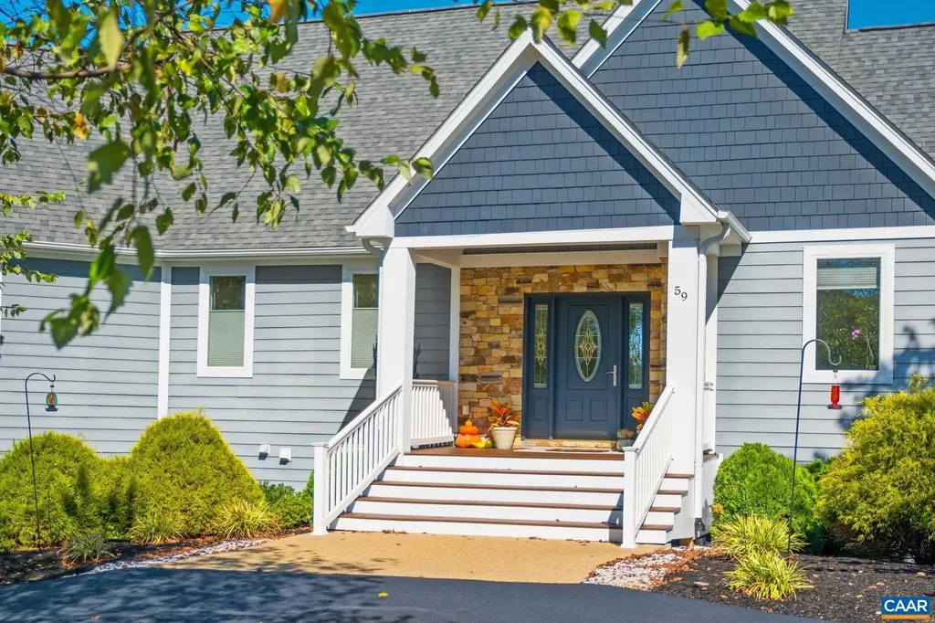 59 London Court Ruckersville VA 22968