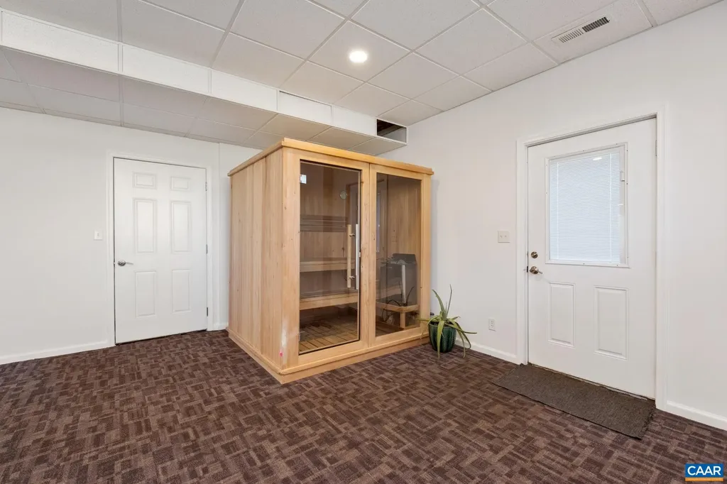 59 London Court Ruckersville VA 22968