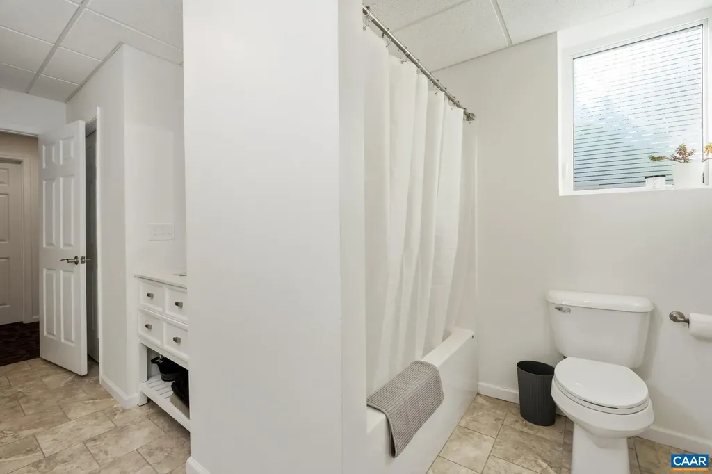 59 London Court Ruckersville VA 22968