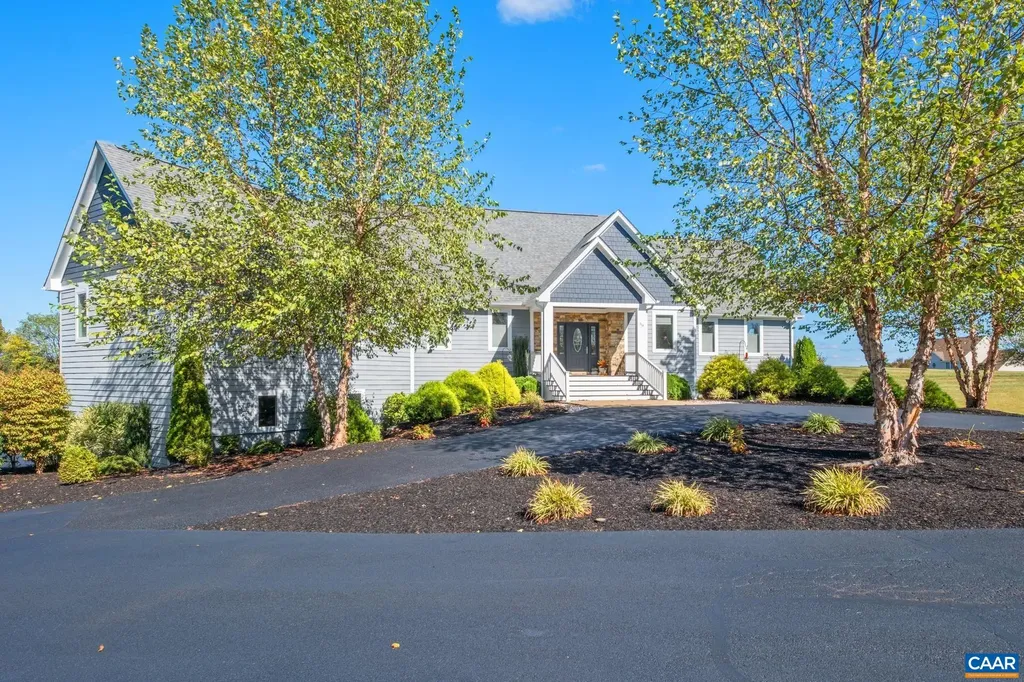 59 London Court Ruckersville VA 22968