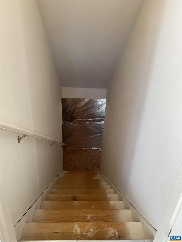 614 Holly Hill Drive Barboursville VA 22923