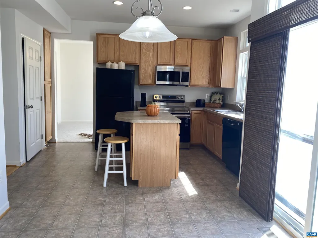 614 Holly Hill Drive Barboursville VA 22923