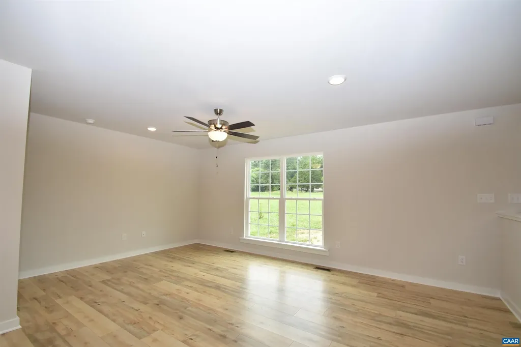 286 Bannister Town Road Louisa VA 23093