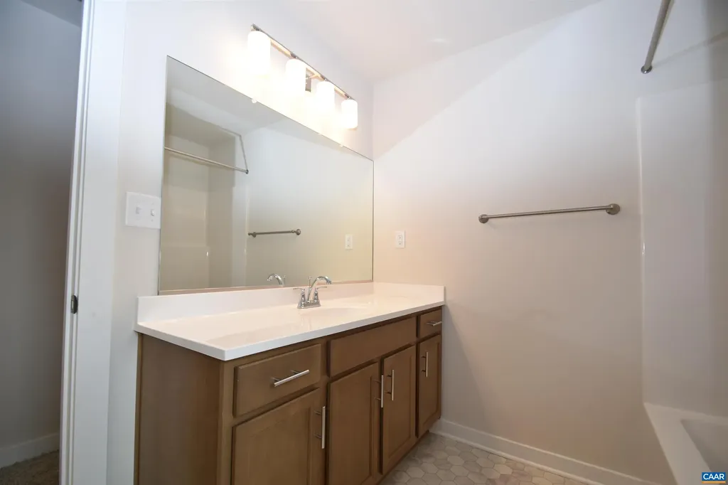 286 Bannister Town Road Louisa VA 23093