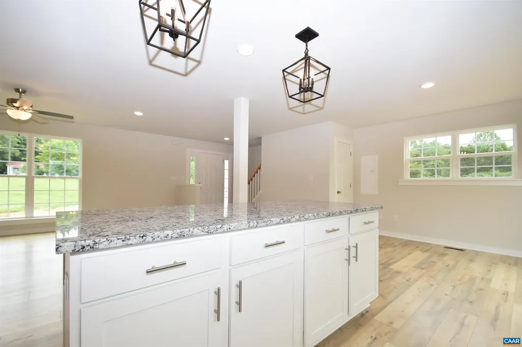 286 Bannister Town Road Louisa VA 23093