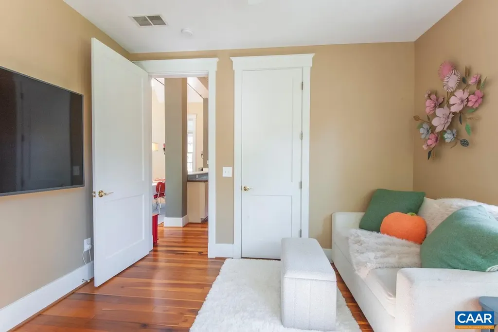 30 Cedar Meadow Drive Nellysford VA 22958