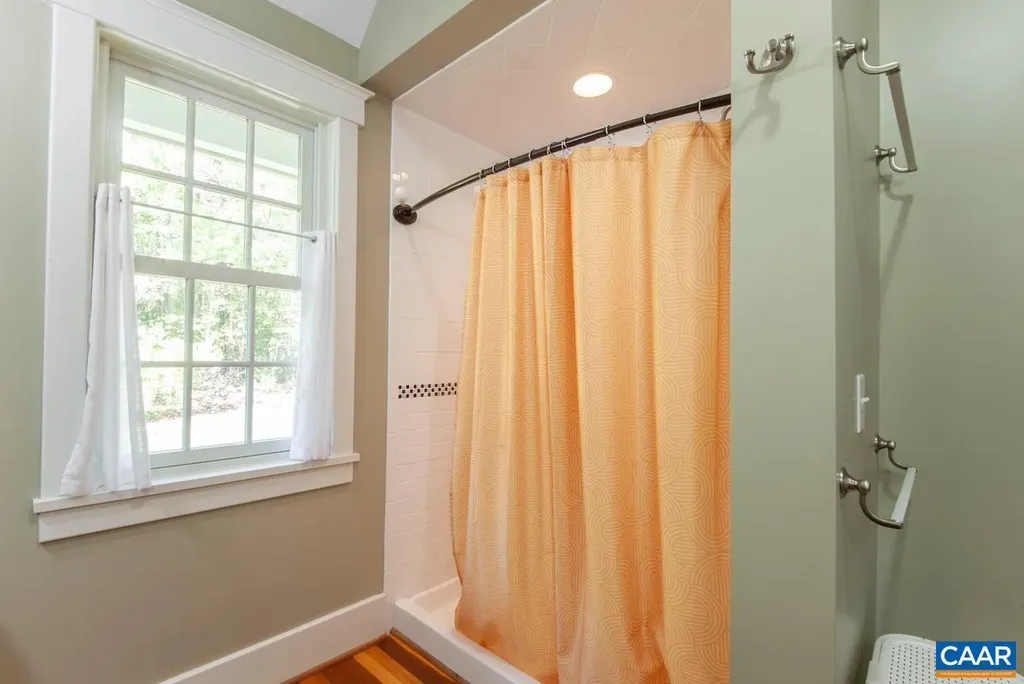 30 Cedar Meadow Drive Nellysford VA 22958