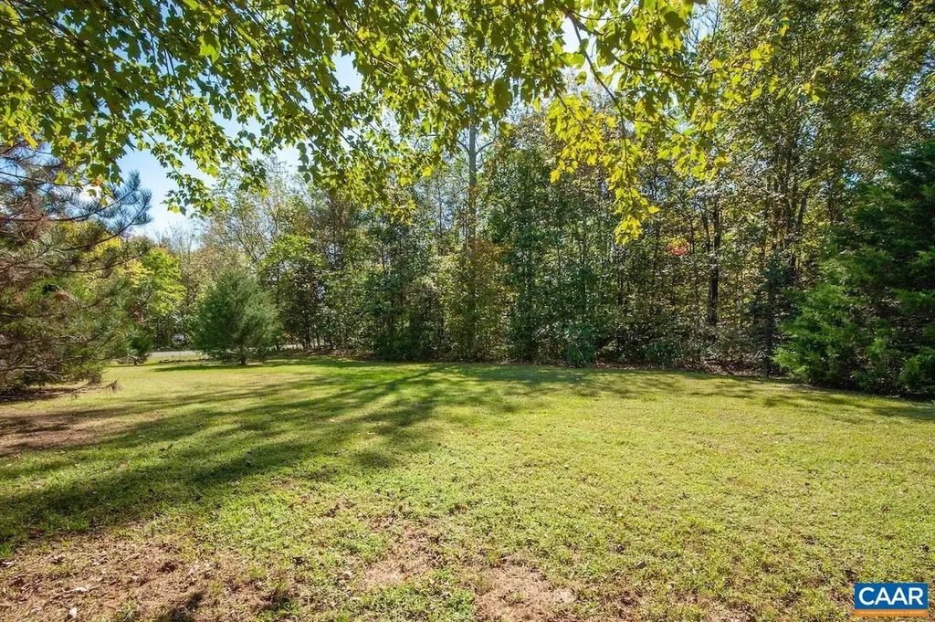 30 Cedar Meadow Drive Nellysford VA 22958