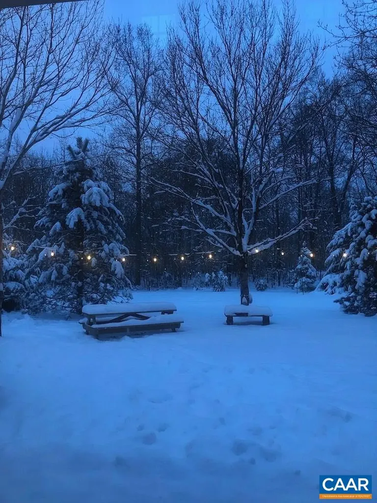 30 Cedar Meadow Drive Nellysford VA 22958